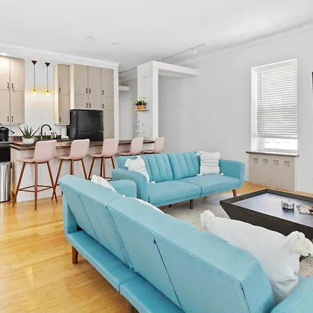 115 N Main Huge 2 Bedroom Unit On Main Street